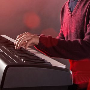 clases de piano HIT - Escuela de música